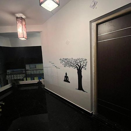Cathe'S Town House Hotel ปอนดิเชอรี ภายนอก รูปภาพ